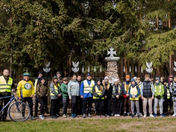 Rajd rowerowy „Śladami Oddziału majora Hubala” , 